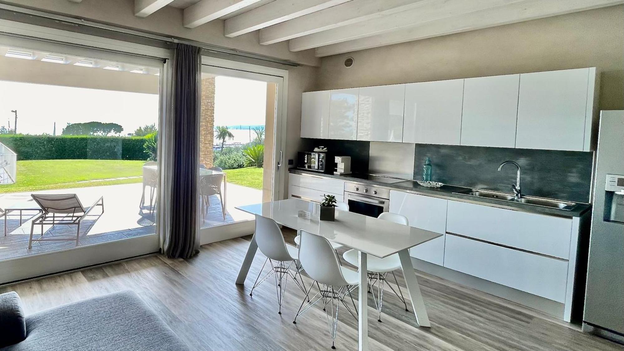 La Giolosa Gardapartments Moniga del Garda Exteriör bild